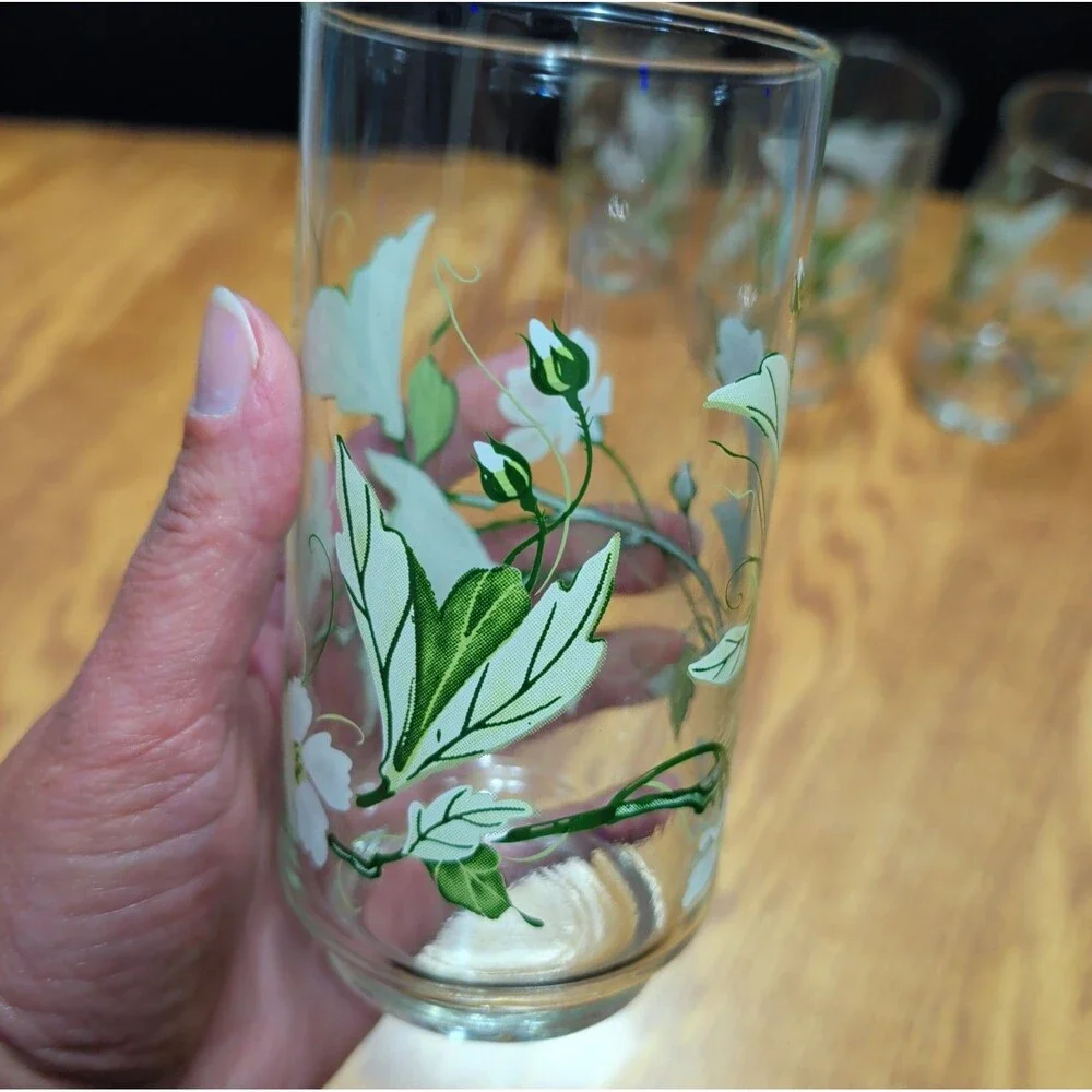 Vintage MCM Glass Highball Tumblers Set of 4 White Blossom & Green Leaf Dogwood